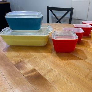 Vintage Pyrex Primary Colors Refrigerator Set